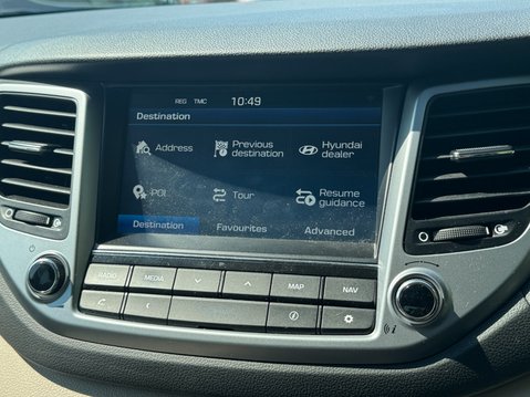 Hyundai TUCSON 2.0 CRDi Premium SE SUV 5dr Diesel Manual 4WD Euro 6 (136 ps) 22