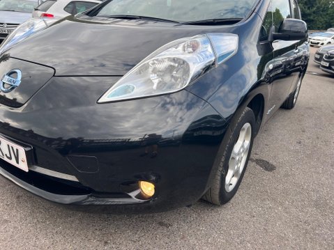 Nissan LEAF 30kWh Acenta Auto 5dr 11