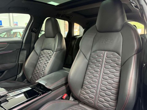 Audi RS6 4.0 TFSI V8 Vorsprung Estate 5dr Petrol Tiptronic quattro Euro 6 (s/s) (600 28