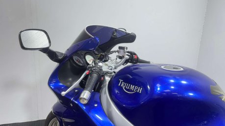 Triumph Sprint 2002 27K RUNNING PROJECT BIKE SPARES OR REPAIR SPORTS TOURER 24