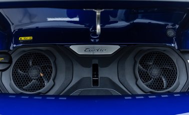 Porsche 911 Turbo (992) 36