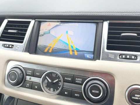 Land Rover Range Rover Sport 3.0 TD V6 Autobiography Sport CommandShift 4WD Euro 5 5dr 4