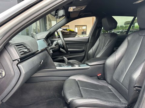 BMW 3 Series 2.0 320d xDrive M Sport Auto 4WD 5dr 20