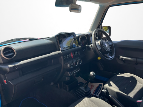 Suzuki Jimny 1.5 SZ5 ALLGRIP 3dr 2