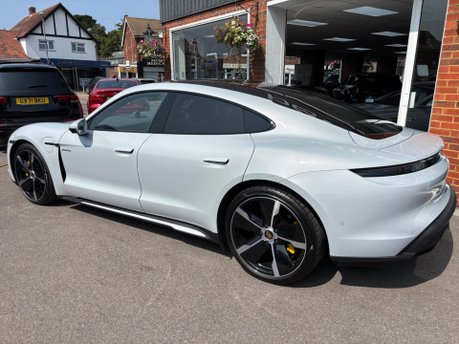 Porsche Taycan Performance Plus 93.4kWh Saloon 4dr Electric Auto RWD (476 ps) 14