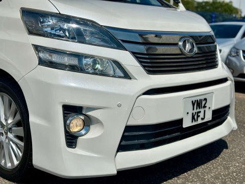 Toyota Vellfire ELECTRIC DISABILITY SEAT+GRADE 4B 26