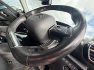 Citroen E-C4 SHINE PLUS 17