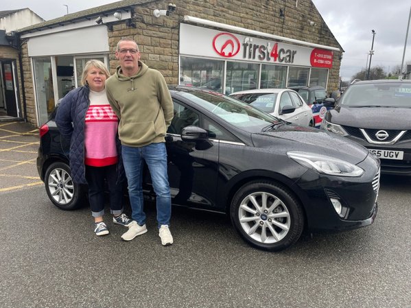 Martin and his wife from Bradford collecting their new Fiesta