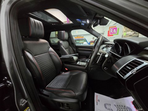 Land Rover Discovery TD6 HSE LUXURY 48
