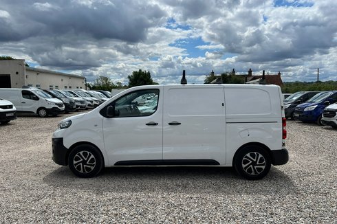Peugeot Expert MWB L2H1 Low Roof Professional 2700 Air Con Sensors EURO 6 NO VAT