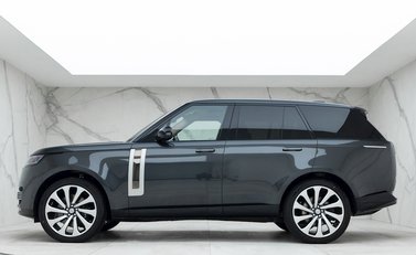 Land Rover Range Rover P530 SV 2