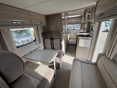 Elddis Majestic 196 10