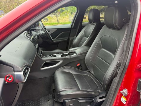 Jaguar F-Pace 2.0 F-PACE R-Sport AWD D Auto 4WD 5dr 12