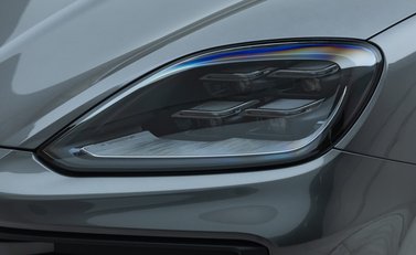 Porsche Cayenne E-HYBRID coupe 30