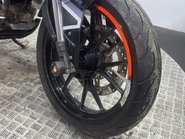 KTM Duke 2018 26K RUNNING PROJECT BIKE SPARES OR REPAIR 125CC NAKED 29
