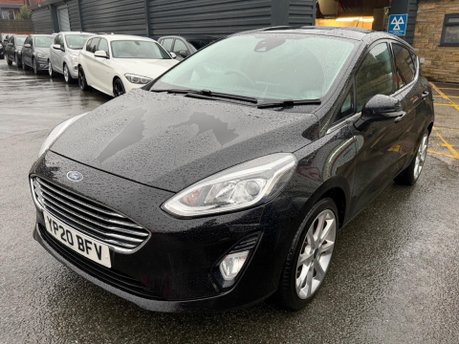 Ford Fiesta TITANIUM X 5