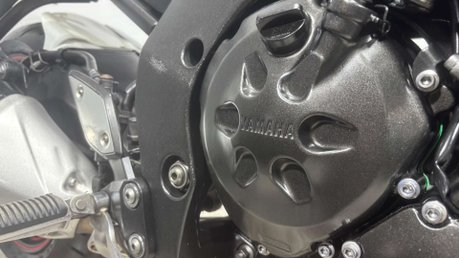 Yamaha FZ1 FAZER 2011 ONLY 19K VERY CLEAN 1000CC NAKED MOT SERVICED 37