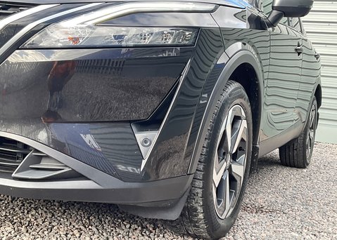 Nissan Qashqai DIG-T N-CONNECTA MHEV 5