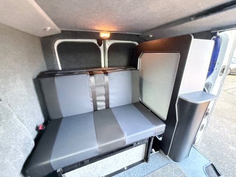 Renault Trafic SL29 DCI CAMPER CONVERSION 15