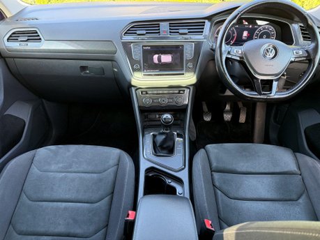 Volkswagen Tiguan 2.0 TDI BlueMotion Tech SEL Euro 6 (s/s) 5dr 22
