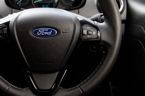 Ford Ka+ ZETEC 19