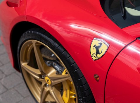 Ferrari 458 Spider 26