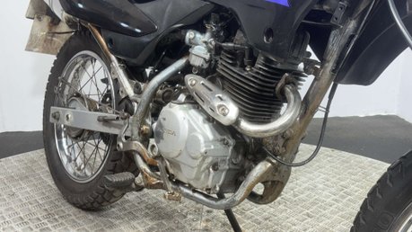 Honda XR 2004 23K RUNNING PROJECT BIKE SPARES OR REPAIR ENDURO LEARNER 125CC 30