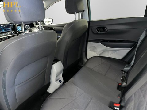 Hyundai BAYON 1.0 T-GDi MHEV Ultimate SUV 5dr Petrol Hybrid DCT Euro 6 (s/s) (100 ps) 20