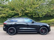 Jaguar F-Pace 2.0 D200 MHEV R-Dynamic Black Auto AWD Euro 6 (s/s) 5dr 2
