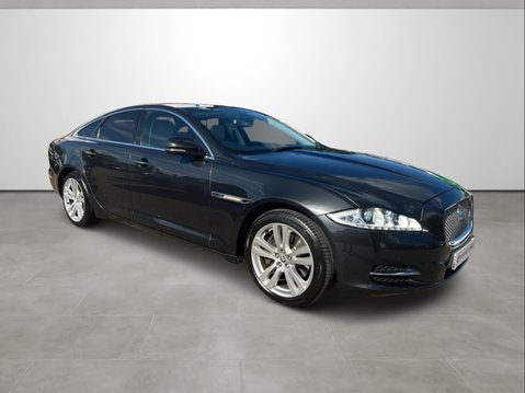 Jaguar XJ 3.0d V6 Premium Luxury 4dr Auto 1