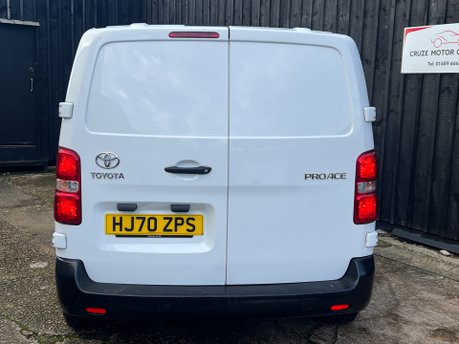 Toyota Proace L1 ICON 7