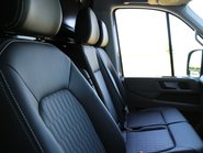 Volkswagen Crafter 6