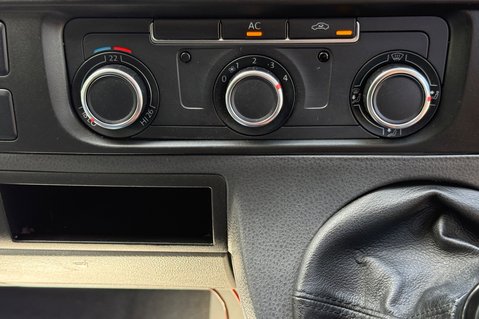 Volkswagen Transporter T28 TDI CAMPERVAN - POP TOP ROOF - HOB - FRIDGE - CAMBELT CHANGED 51