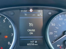 Nissan Qashqai 1.3 Qashqai N-Connecta DiG-T 5dr 29