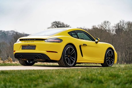 Porsche 718 Cayman GTS