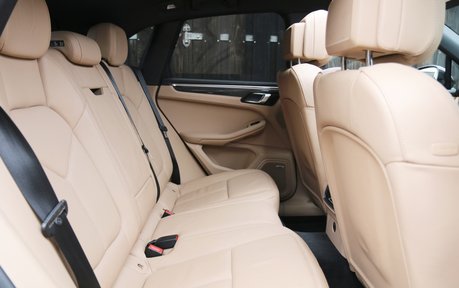 Porsche Macan S PDK - Pan Roof, Air Suspension, BOSE, Active Cruise 16