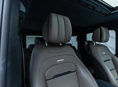 Mercedes-Benz G Class G63 AMG CARBON EDITION 25