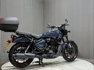 Royal Enfield Shotgun 2025 ONLY 2K GREAT CONDITION MOT 2028 LARGE TOP BOX 2