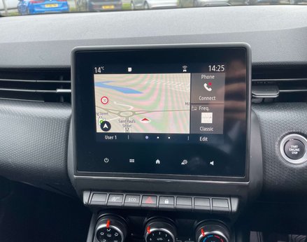 Renault Clio 1.0 Clio Iconic Bose TCe 5dr 27