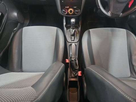 Vauxhall Corsa 1.4 Corsa SE Auto 5dr 27