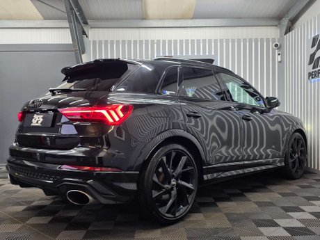 Audi RS Q3 2.5 TFSI SUV 5dr Petrol S Tronic quattro Euro 6 (s/s) (400 ps) 9