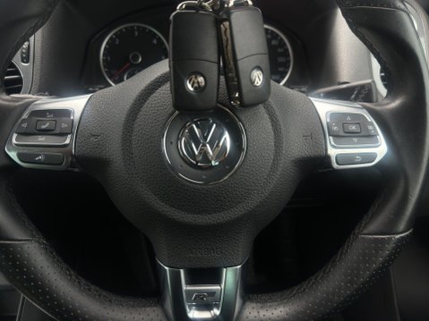 Volkswagen Tiguan 2.0 TDI BlueMotion Tech R-Line DSG 4WD Euro 5 (s/s) 5dr (Nav) 43