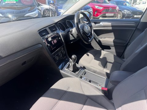 Volkswagen Golf MATCH EDITION TSI 11