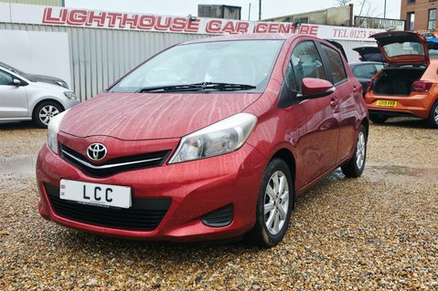 Toyota Yaris 1.3 VVT-I TR LOOK! JUST 38000 MILES! LOW INSURANCE! AIR CON 8