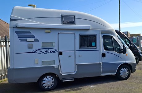 Hymer Exsis 2005 LHD 2