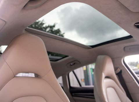 Porsche Panamera Turbo S E-Hybrid 15