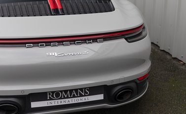 Porsche 911 Carrera S (992) 25