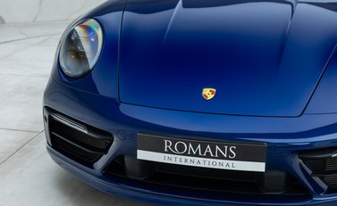 Porsche 911 Carrera 4S (992) 26