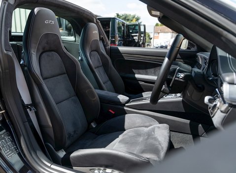 Porsche 911 (991.2) Targa 4 GTS 14