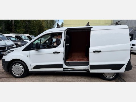 Ford Transit Connect 1.6 TDCi 240 Panel Van 4dr Diesel Manual L2 H1 (128 g/km, 113 bhp) 19